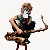 RADIOHOP | Tomoki Sanders